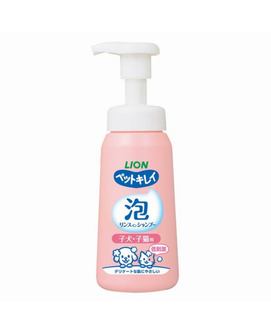 LION Cat and Dog Bath Shampoo Pink 230ml